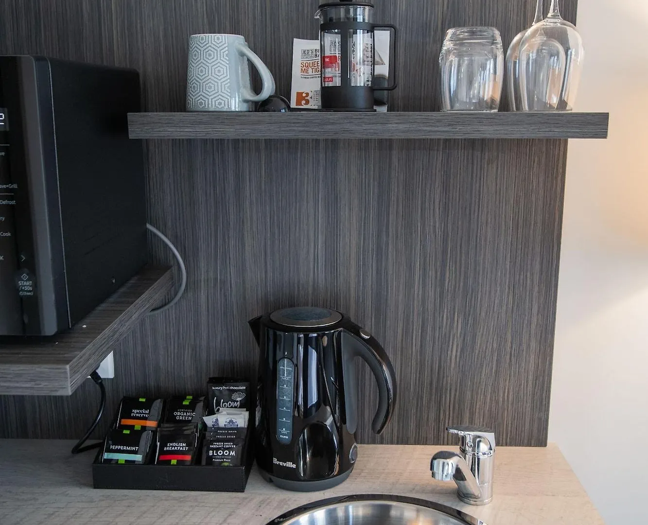 Hotel Give Christchurch