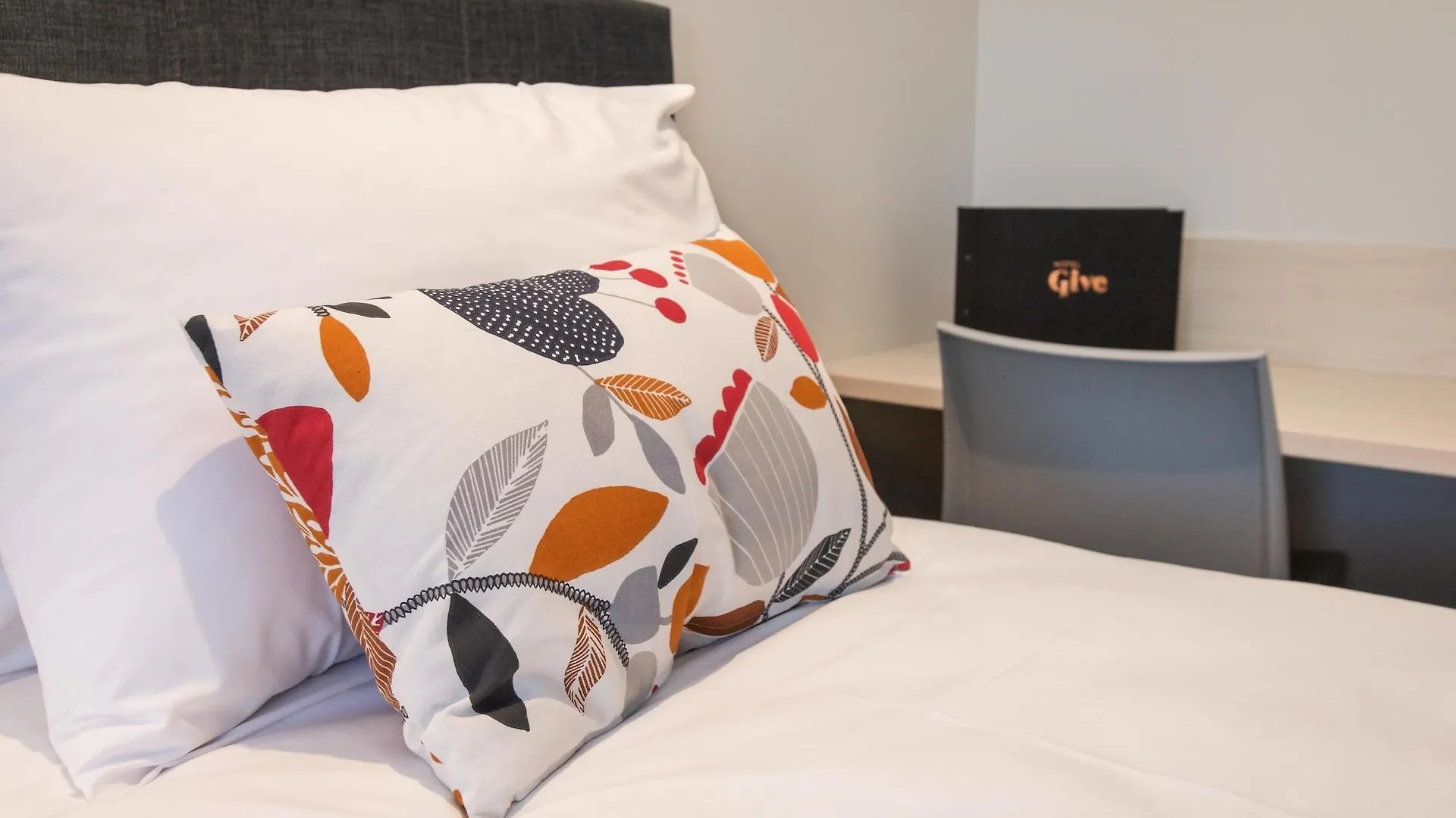 Hotel Give Christchurch