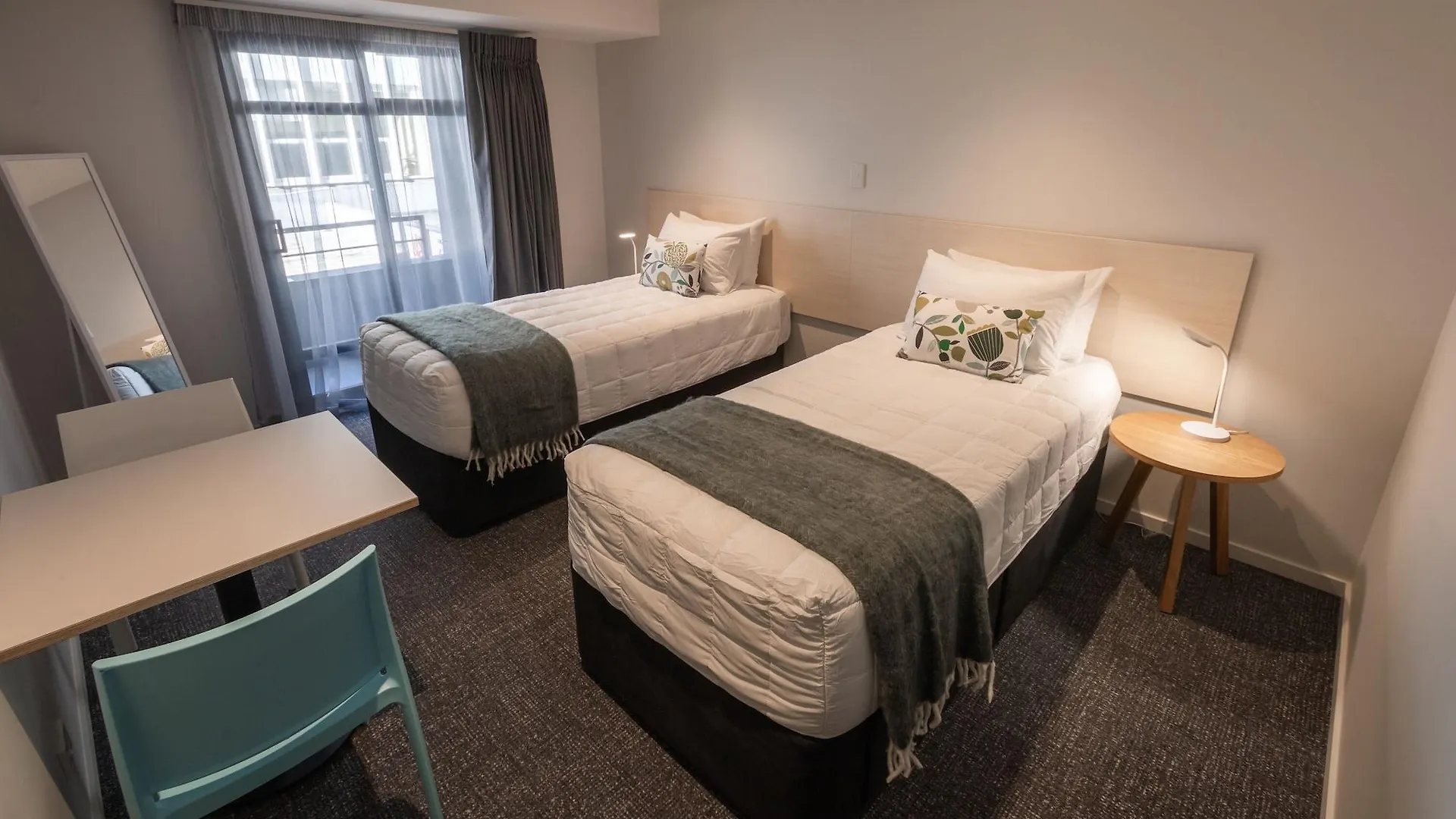 Hotel Give Christchurch New Zealand